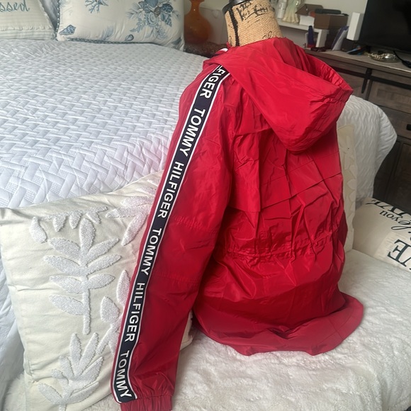 Tommy Hilfiger Wind Breaker - Picture 3 of 8